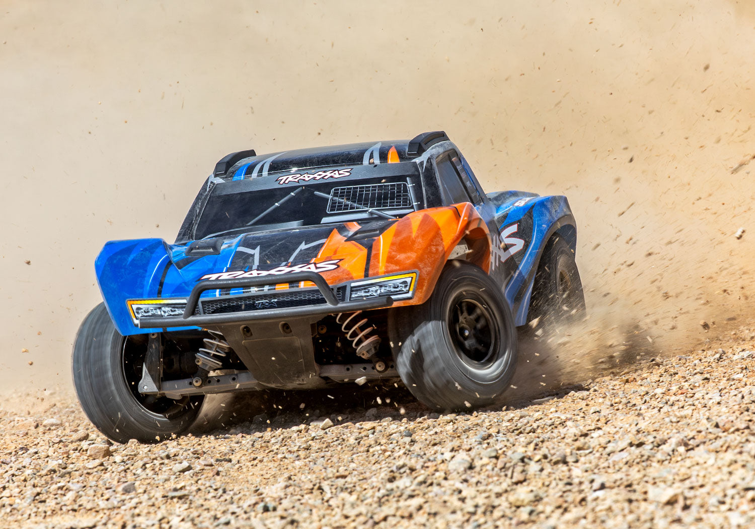 Slash 4X4 Brushless, 68454-4, AVALIBLE NOW FOR PRE-ORDER NOW