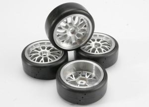 Multi-Spoke Chrome Wheels & Pro-Trax Tires (4)